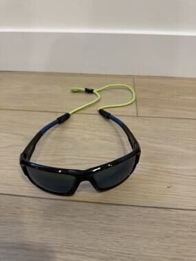 Eagle Eyes Sunglasses Black Polarized Black Frame